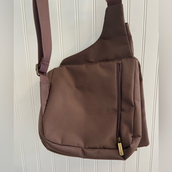 Travelon Cross Body Anti Theft Travel Bag Brown Pink Lining Polyester Nylon - Picture 8 of 16